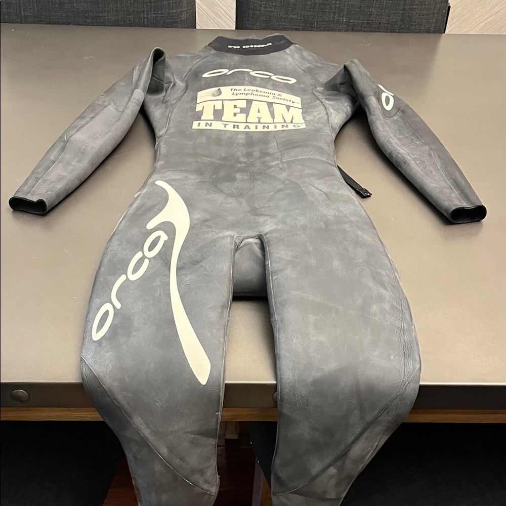 Orca Women’s Black Long Sleeve Wetsuit